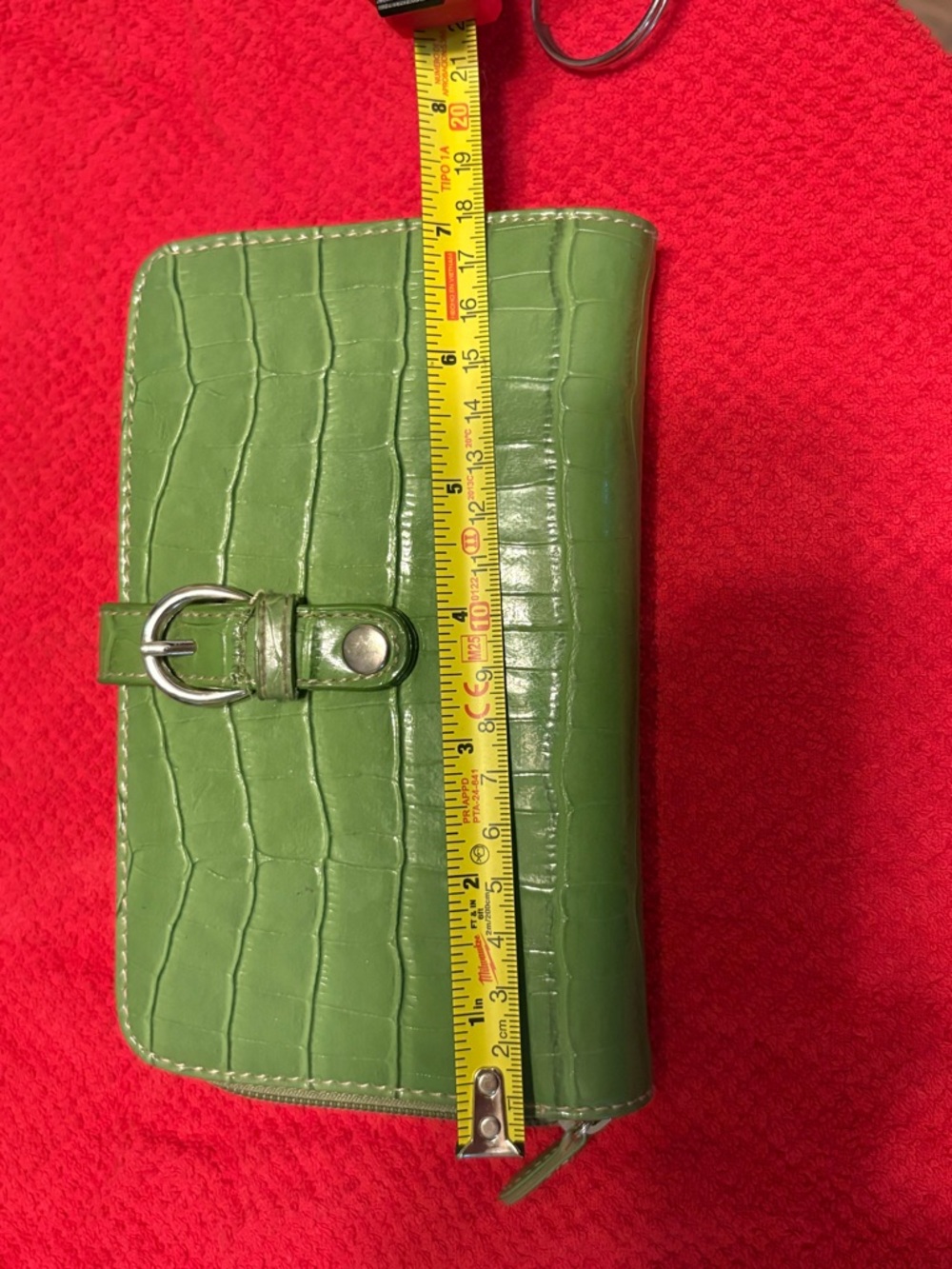 Vintage Y2K Green Faux Croc-Embossed Zip AroundWallet with Buckle Detail